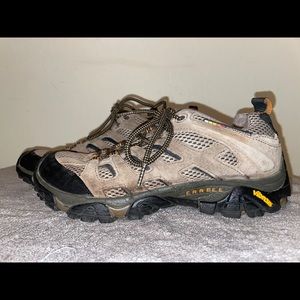 MERRELL Moab Ventilator Hiking Boot FREE SHIP📬